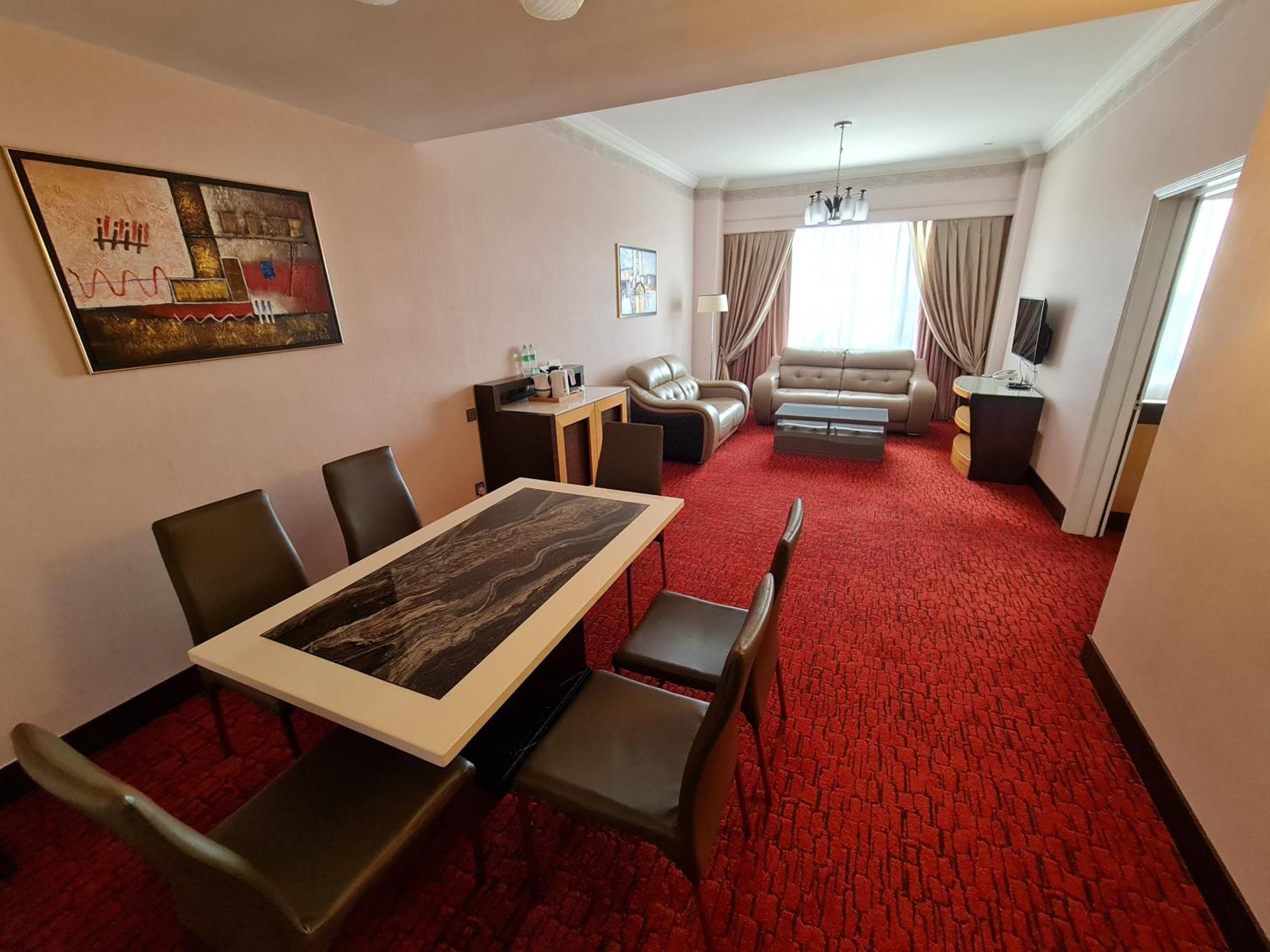 Dynasty Hotel Miri Ngoại thất bức ảnh