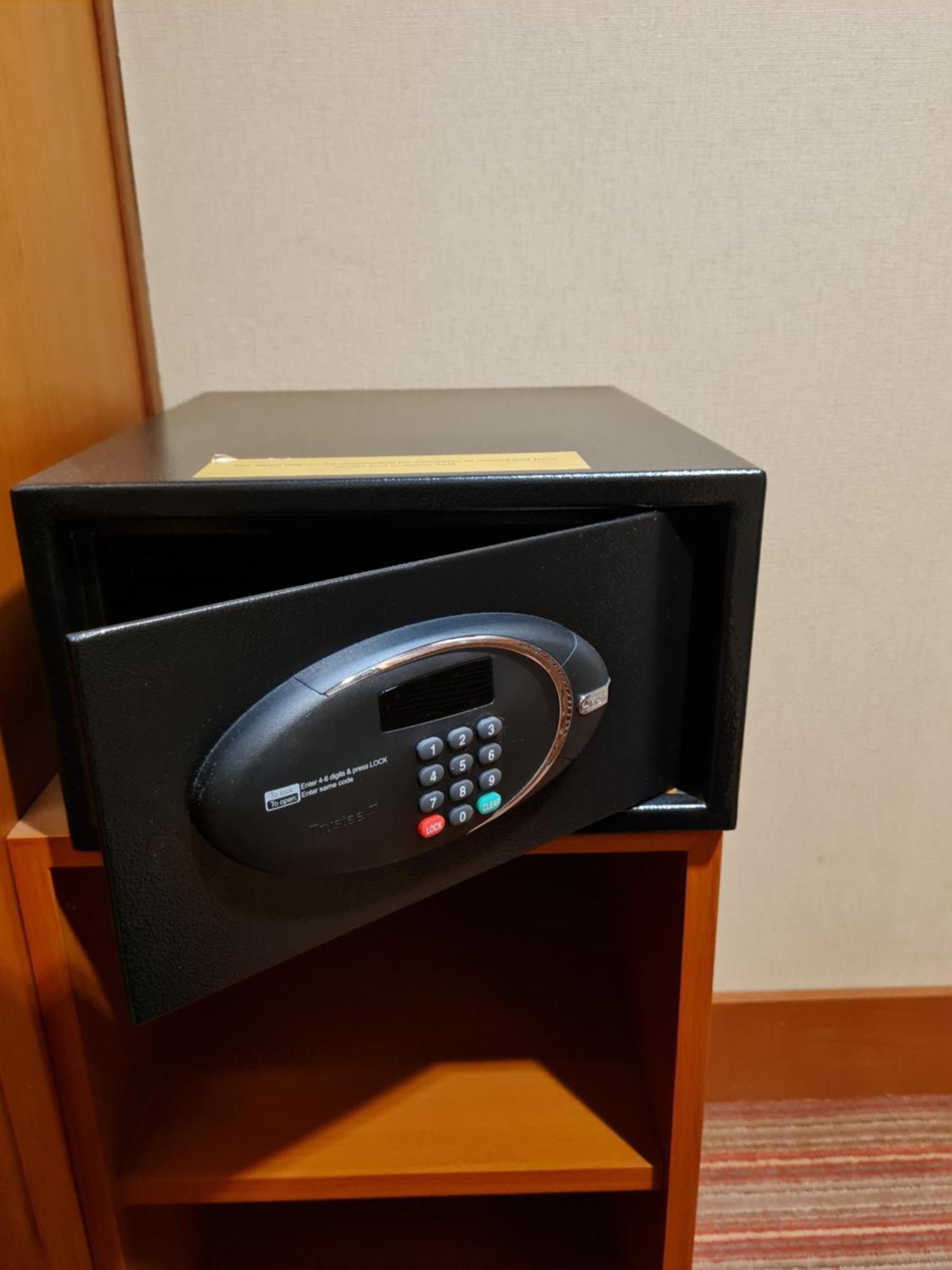 Dynasty Hotel Miri Ngoại thất bức ảnh